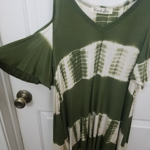 SALE🔥LAST 2! Cold Shoulder Tie Dye Tunic Top - Picture 5 of 8